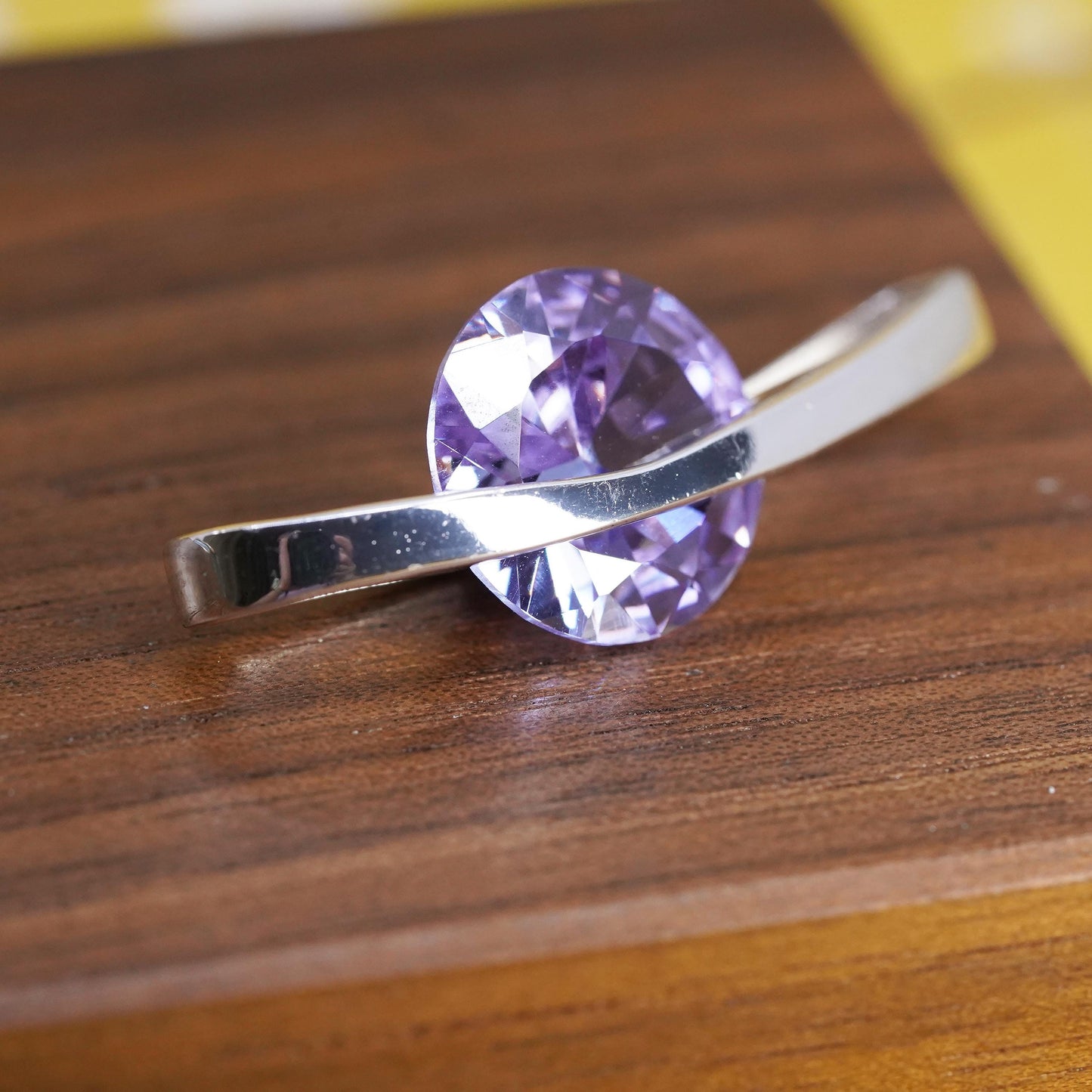 Vintage modern simple Sterling 925 silver pendant with circle amethyst