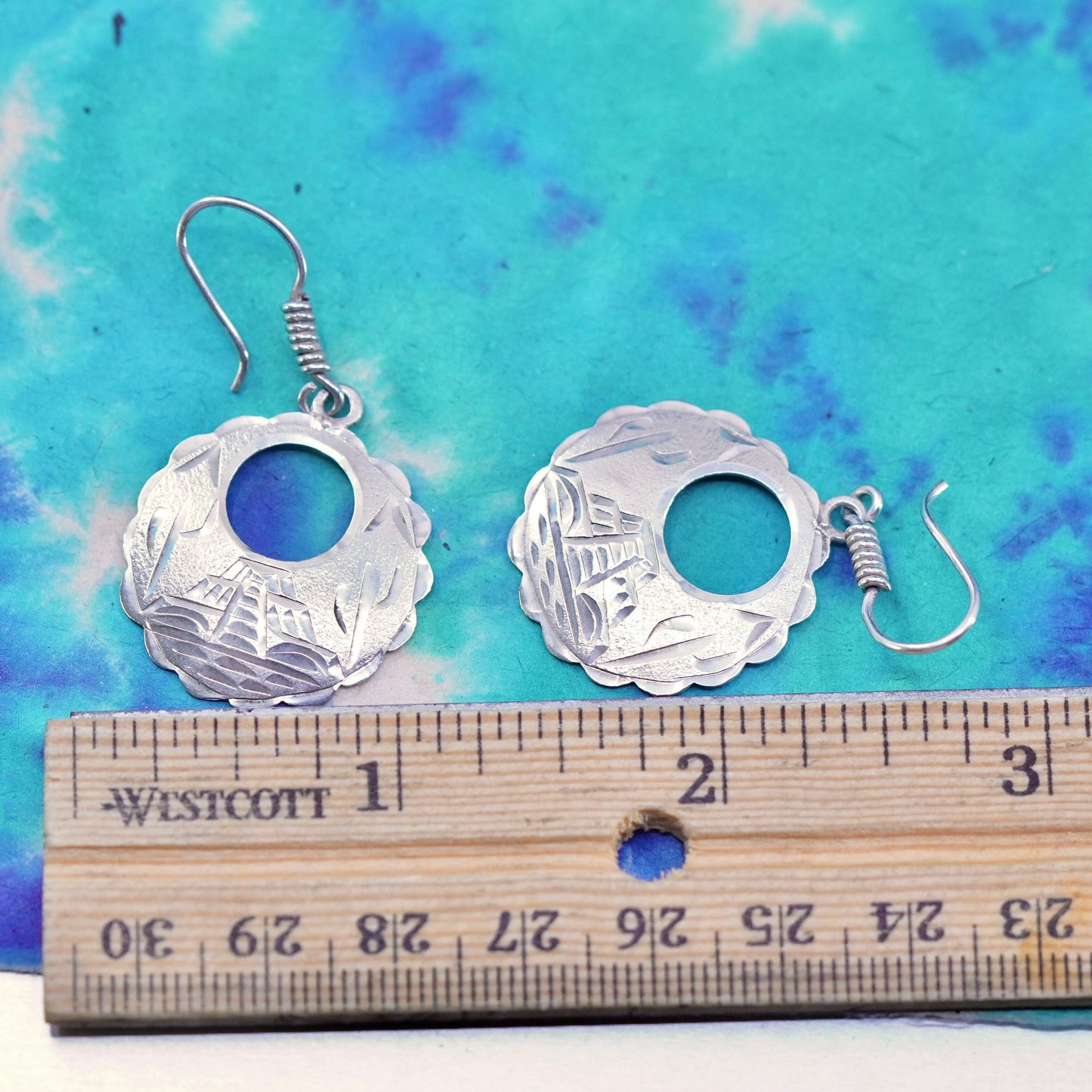 Hecho En Mexico Sterling Silver 925 handmade Earrings. mayan temple embossed