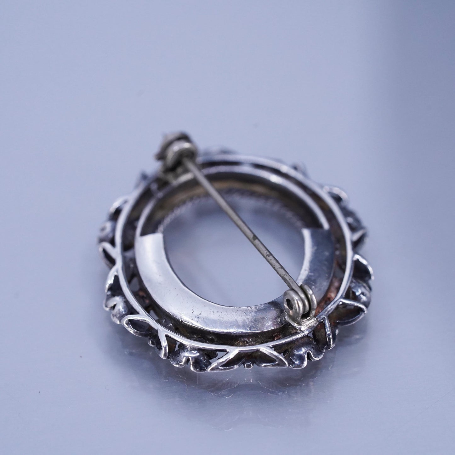 Vintage sterling silver handmade brooch, 925 flower oval photo pin