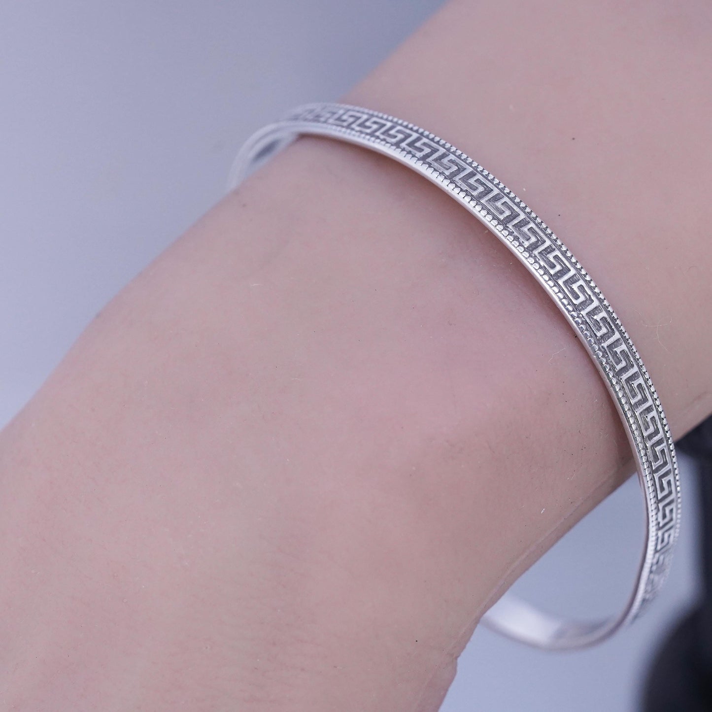 7.75", Vintage sterling silver 925 silver bracelet, greek key textured bangle