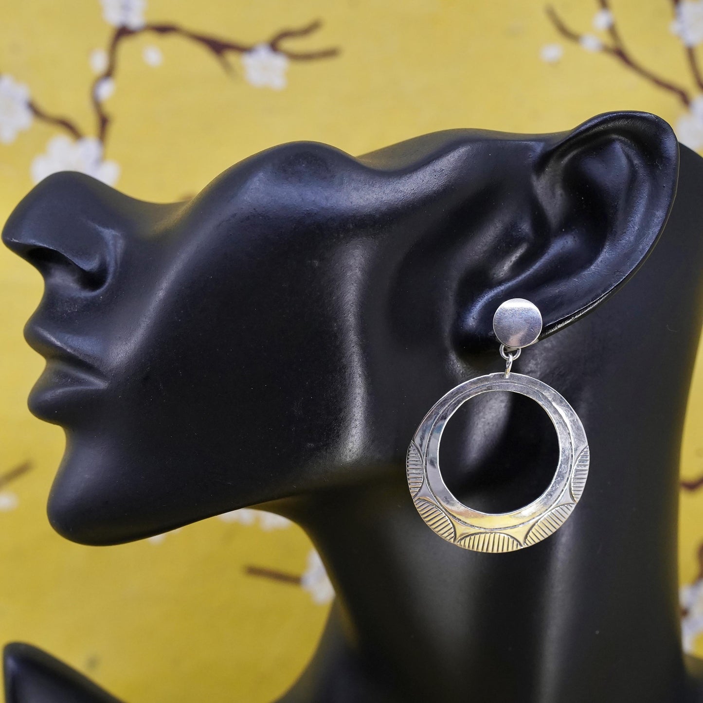 Vintage southwestern Sterling 925 silver handmade textured circle disc earrings