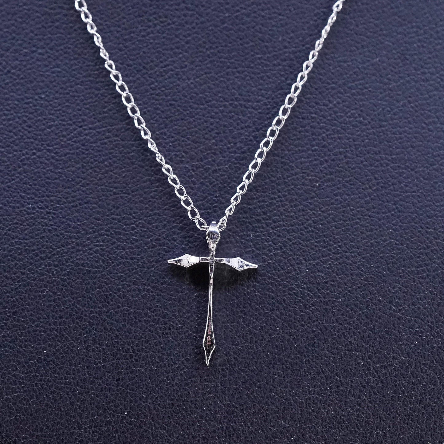 16", vintage Marvel Sterling silver necklace, 925 circle chain cross pendant