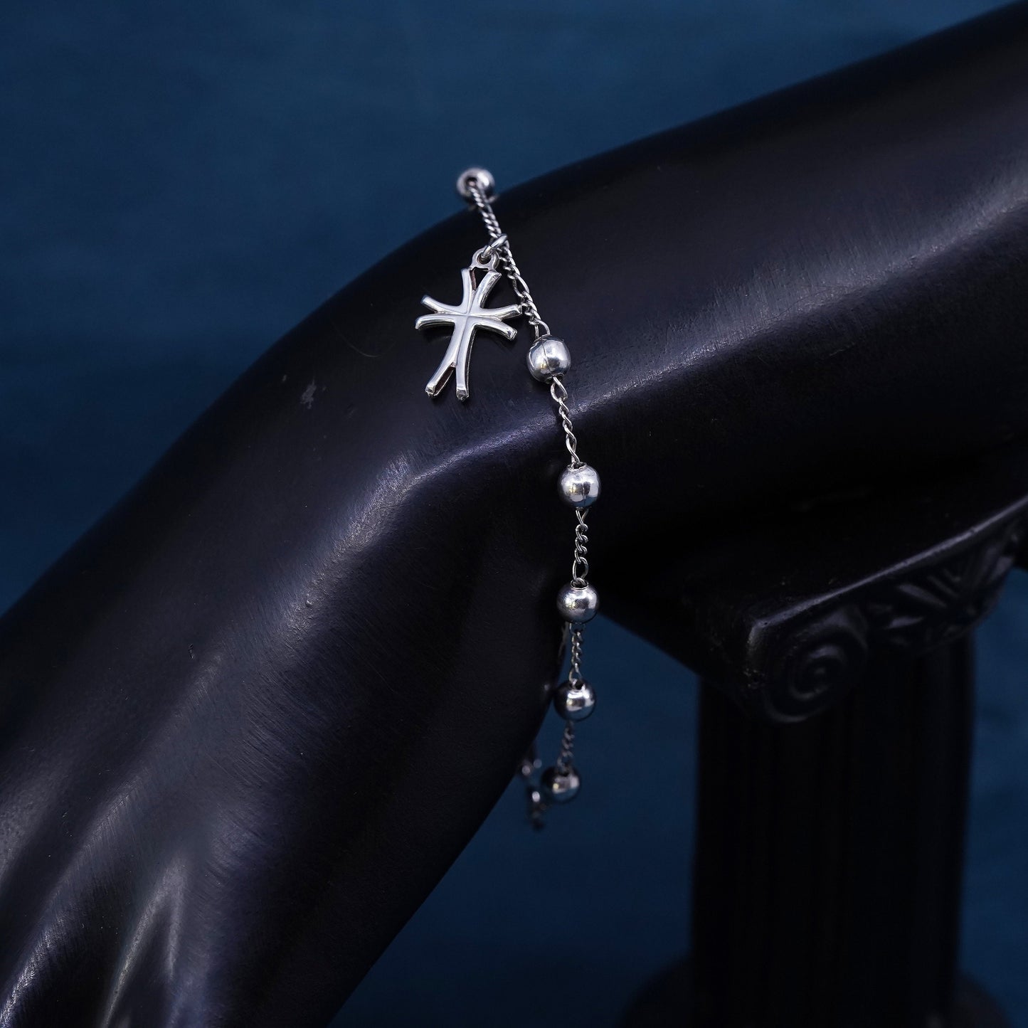 7", vintage Sterling silver handmade bracelet, 925 beads chain with cross charm