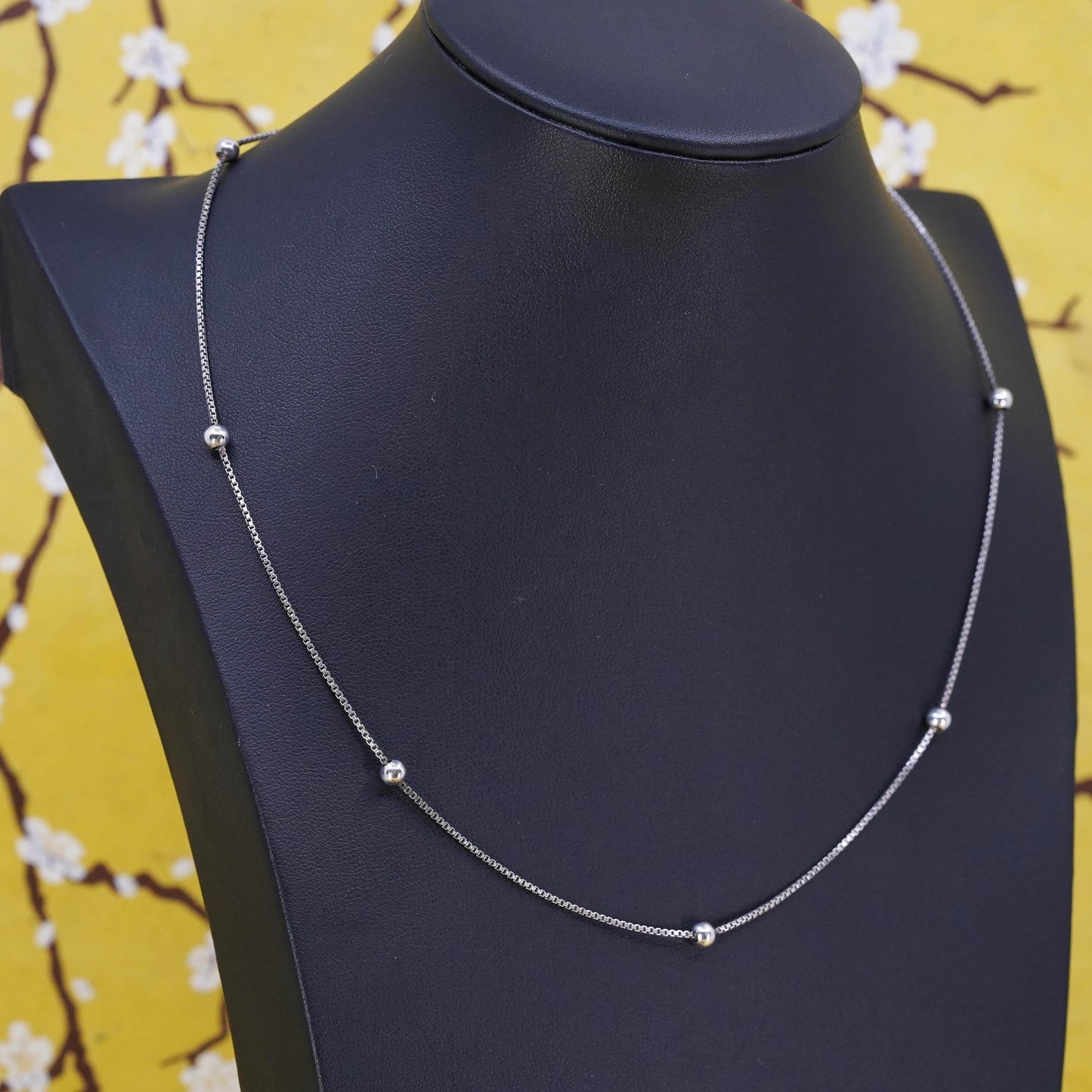 18" 1mm, vintage Sterling silver necklace, Italy 925 box chain with 3mm beads