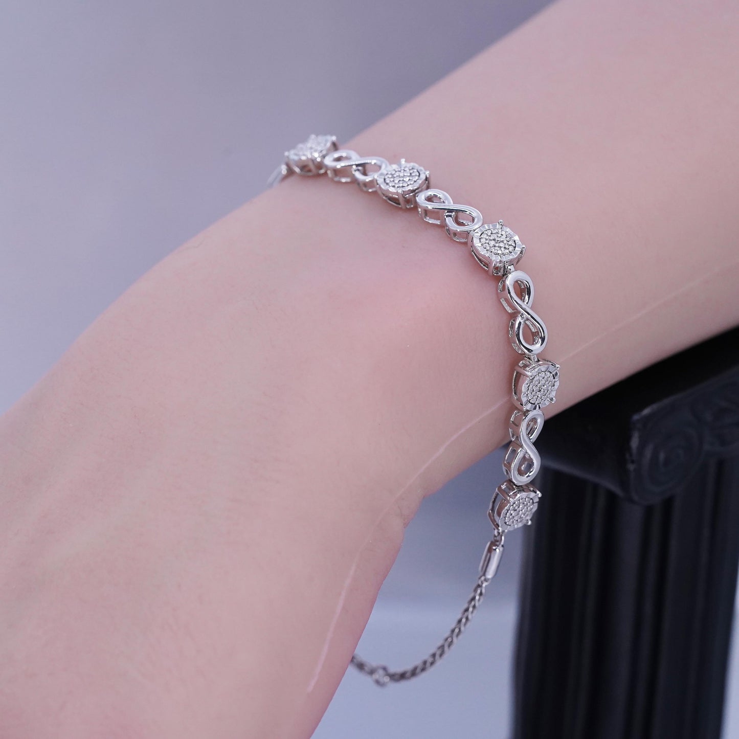 6.5+1”, vintage Sterling 925 silver bracelet, wheat chain with cluster diamonds