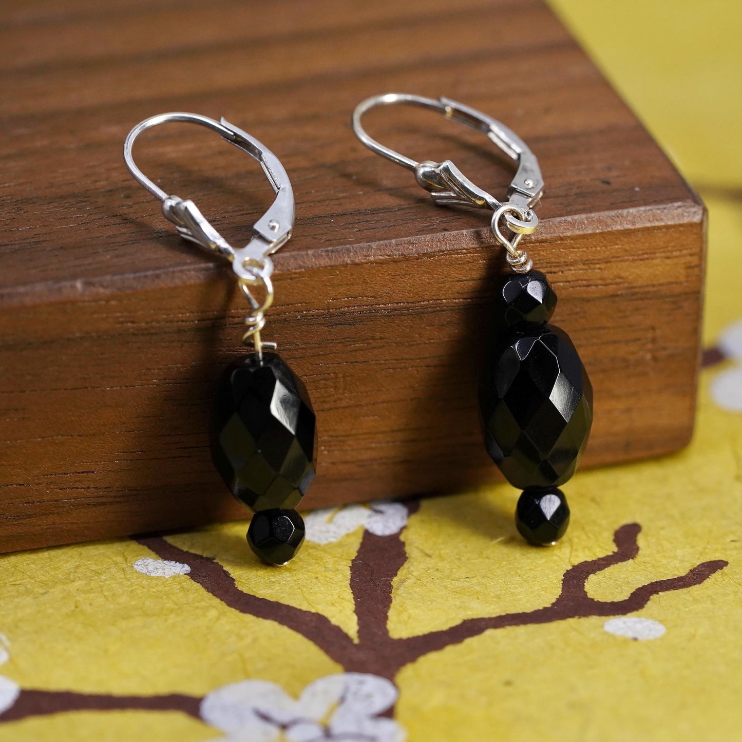 Vintage Sterling 925 silver handmade earrings onyx beads lever back closing