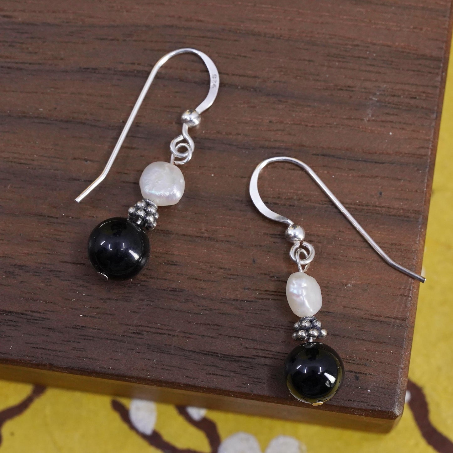 Vintage Sterling 925 silver handmade earrings with onyx pearl beads
