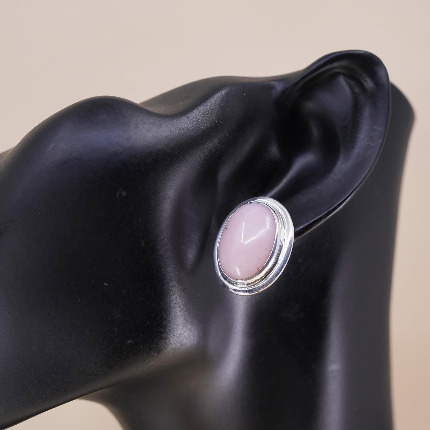Native American Navajo single earring. Sterling 925 silver oval stud pink stone