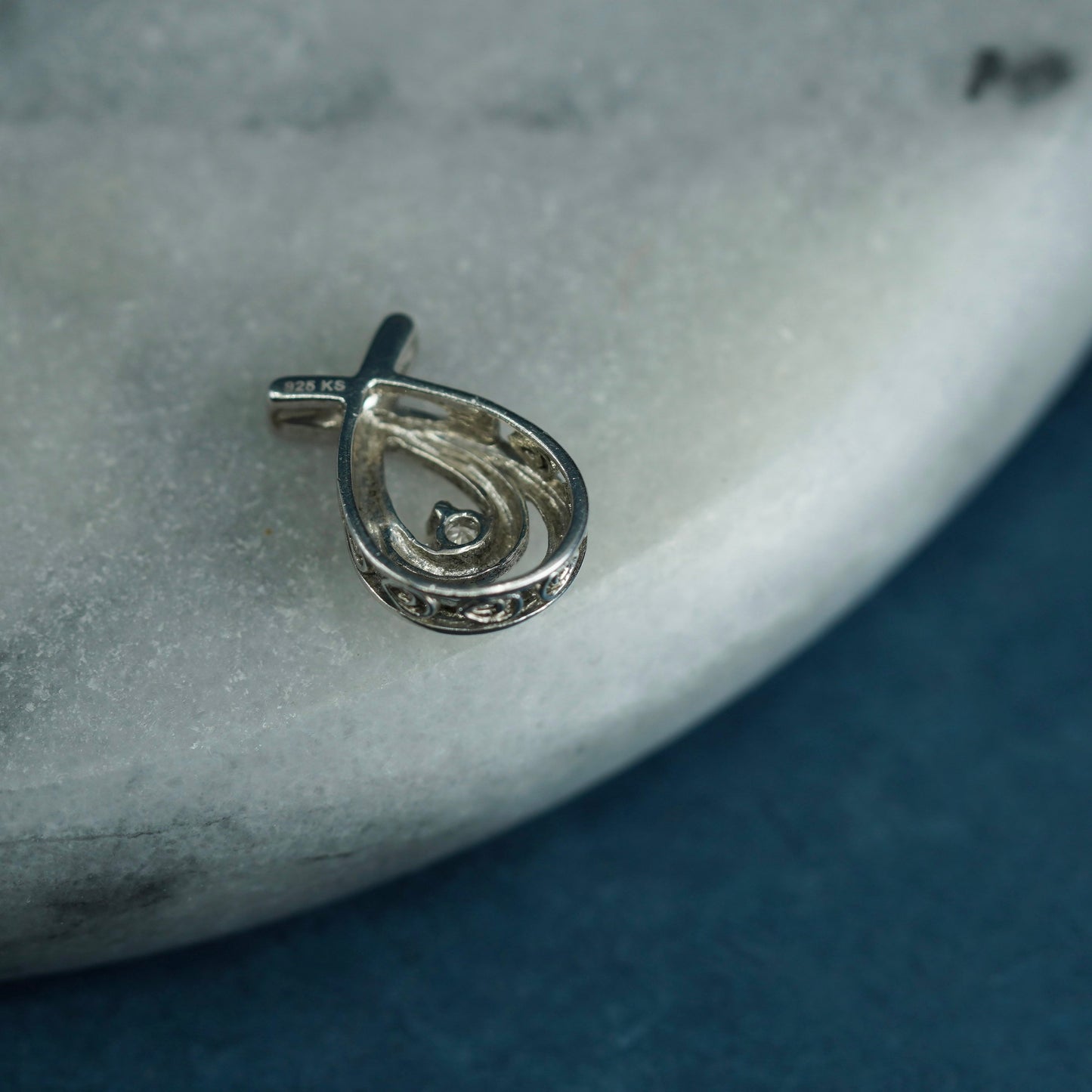 vintage Sterling silver handmade pendant, 925 teardrop with Cz