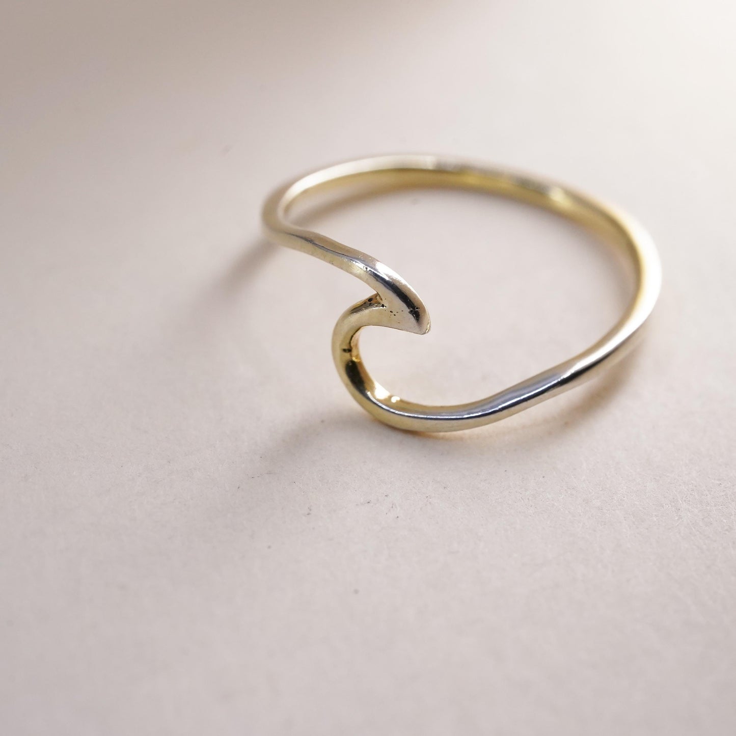 Size 6.5, VTG vermeil gold over sterling 925 silver handmade ring, wavy band