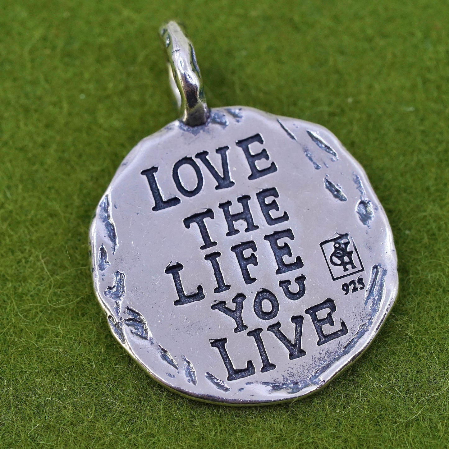 Sterling silver quote pendant, 925 lost wax casting circle "love life you live"
