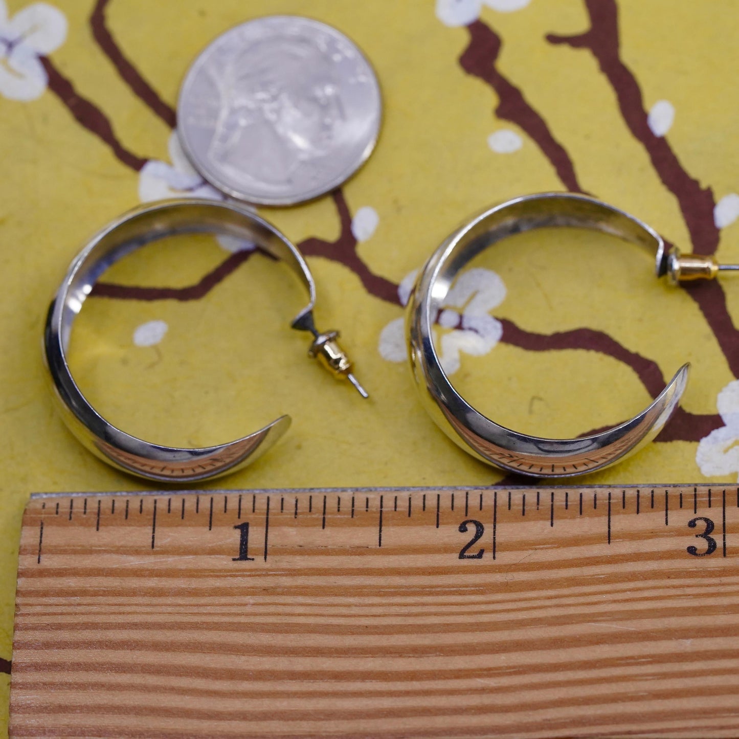 1.25", Vintage southwestern Sterling silver hoop earrings, 925 huggie studs