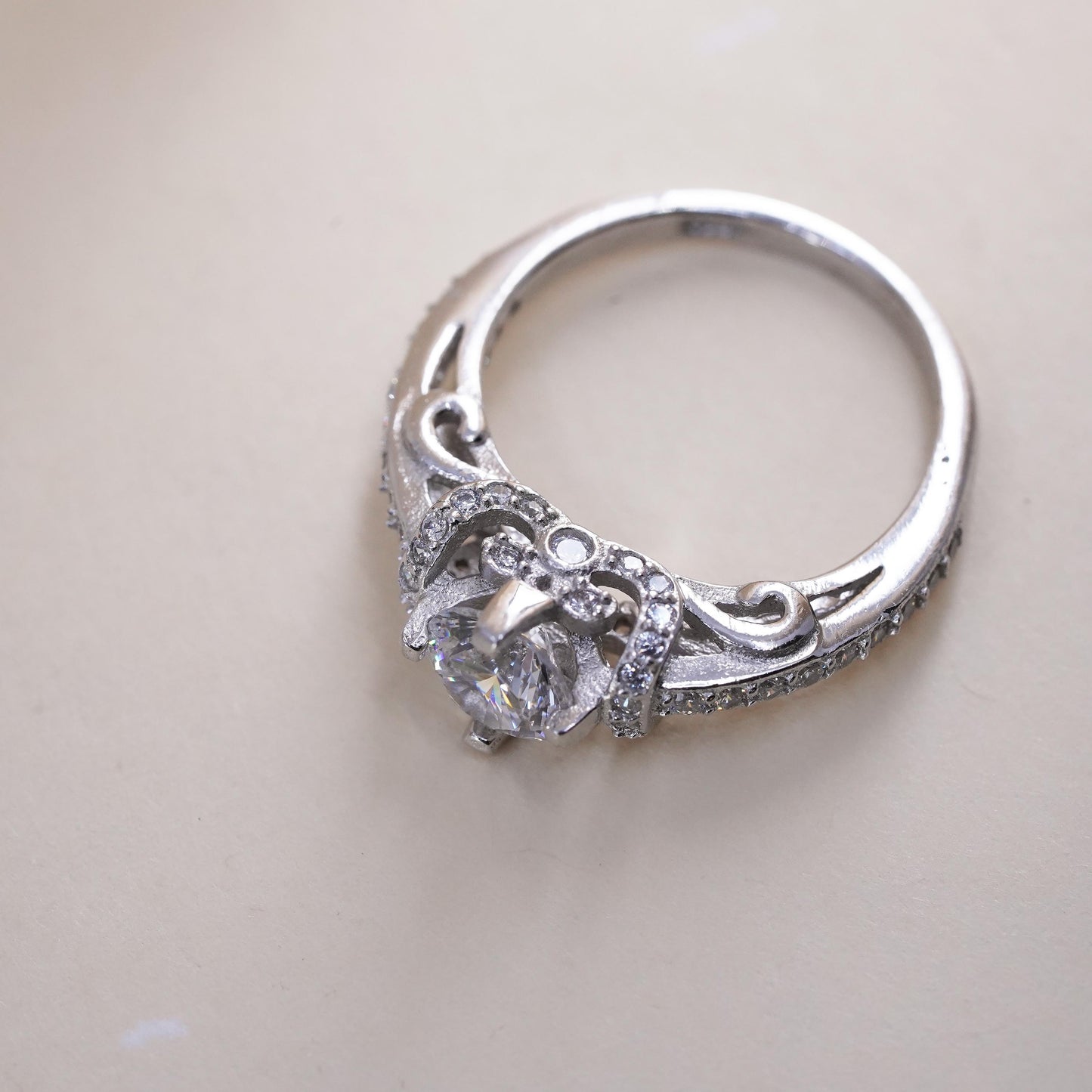 Size 5.5, Sterling silver ring, 925 silver with round cut crystal CZ cluster