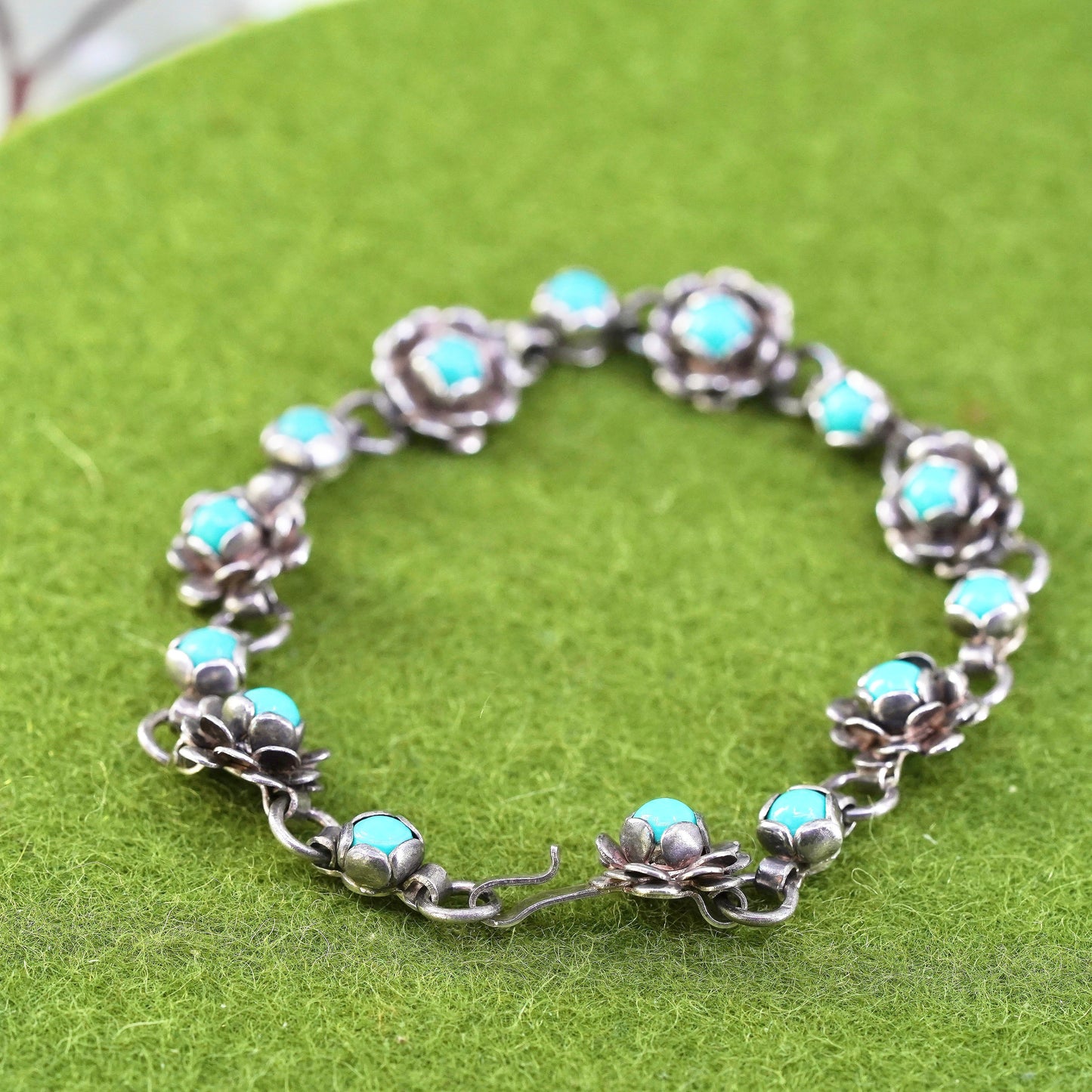 6.25", Sterling silver handmade bracelet, Mexico 925 flower with turquoise
