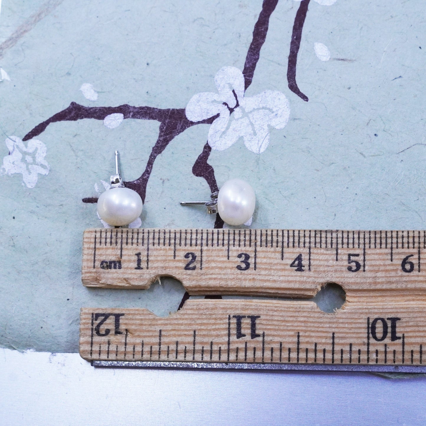 Vintage sterling silver earrings, 925 studs with white pearl