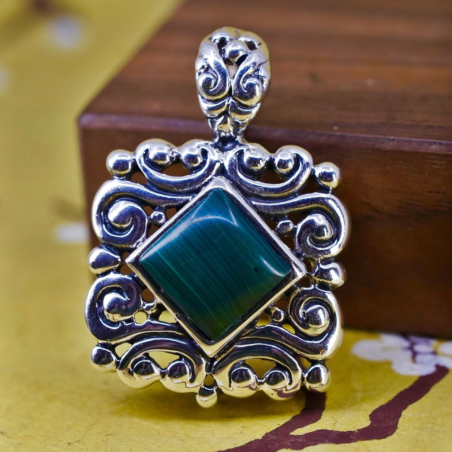 Vintage Sterling silver handmade pendant, 925 square filigree pendant malachite