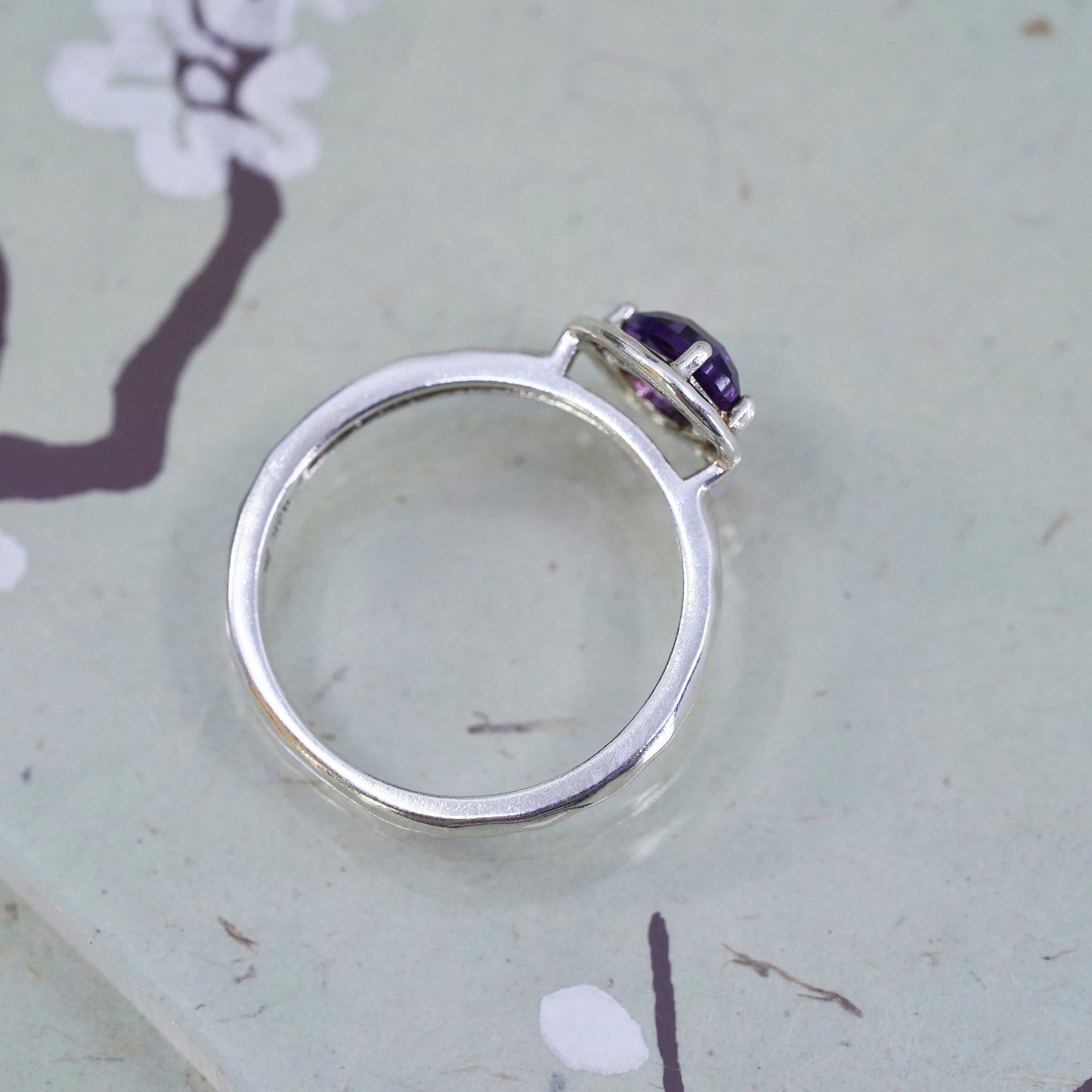 Size 7.5, Silpada stackable Sterling 925 silver handmade ring with amethyst