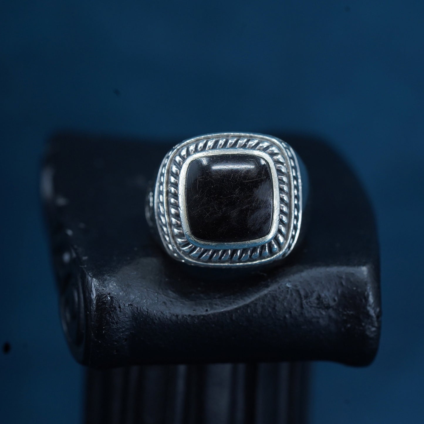 Size 8, vintage Sterling 925 silver handmade ring with square black onyx inlay