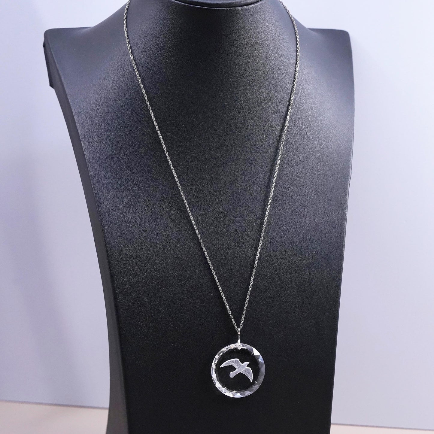 20”, Sterling silver necklace, 925 Singapore rope relief glass bird pendant