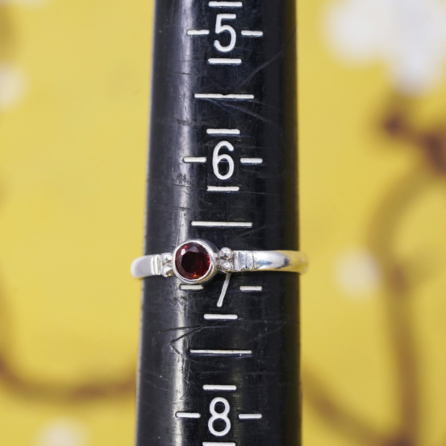 Size 7, vintage Sterling 925 silver stackable ring with ruby