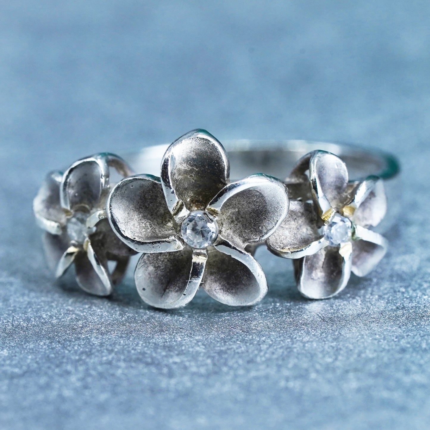 Size 6, vintage Sterling 925 silver handmade plimeria flower ring with cz