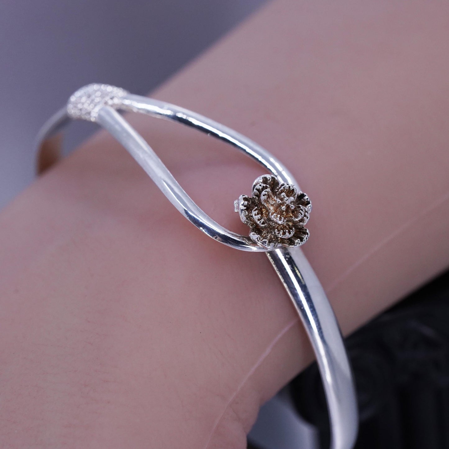 7”, Vintage Sterling 925 silver handmade bracelet, rose flower hinged bangle