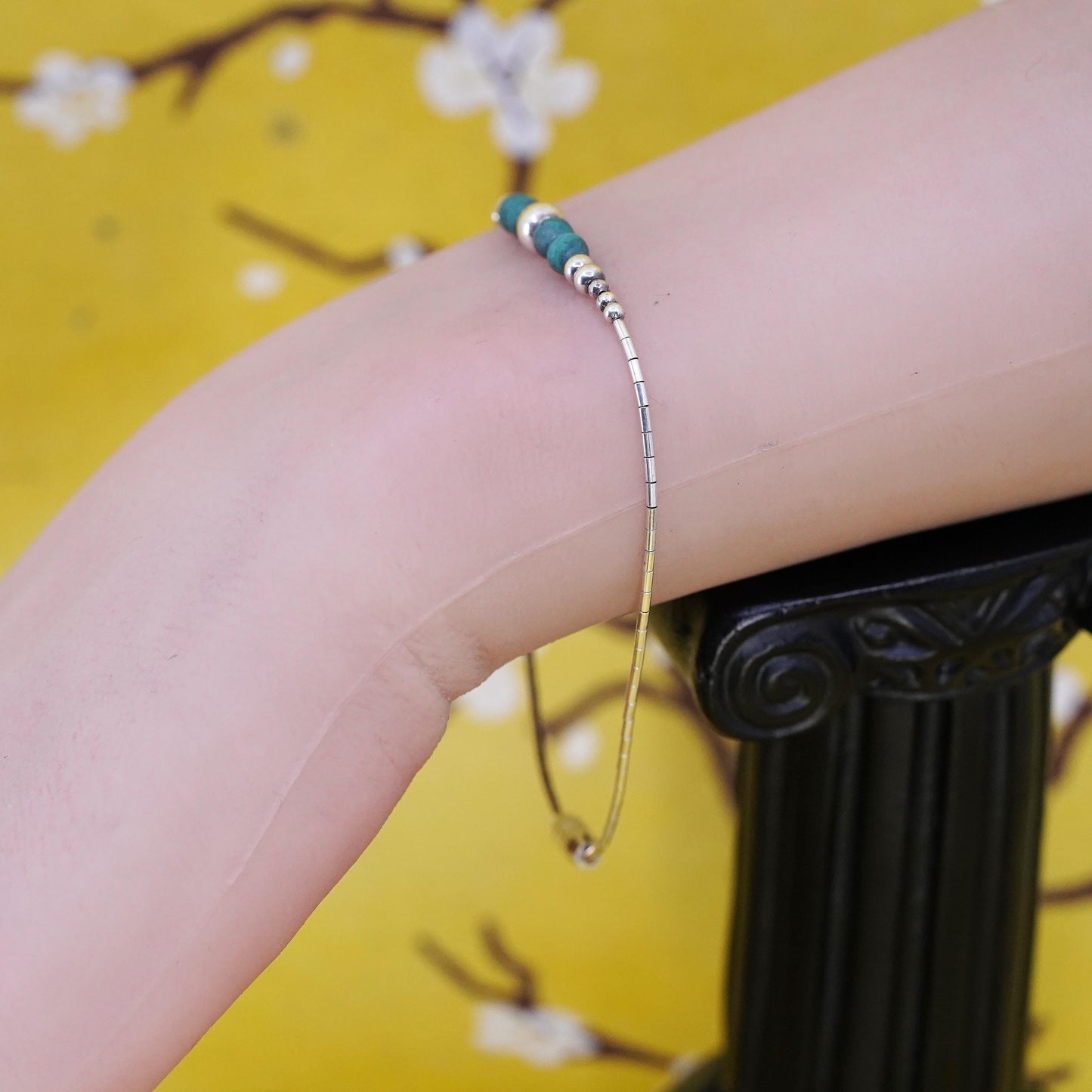 7.25", vintage sterling silver bracelet, liquid 925 Silver with malachite beads