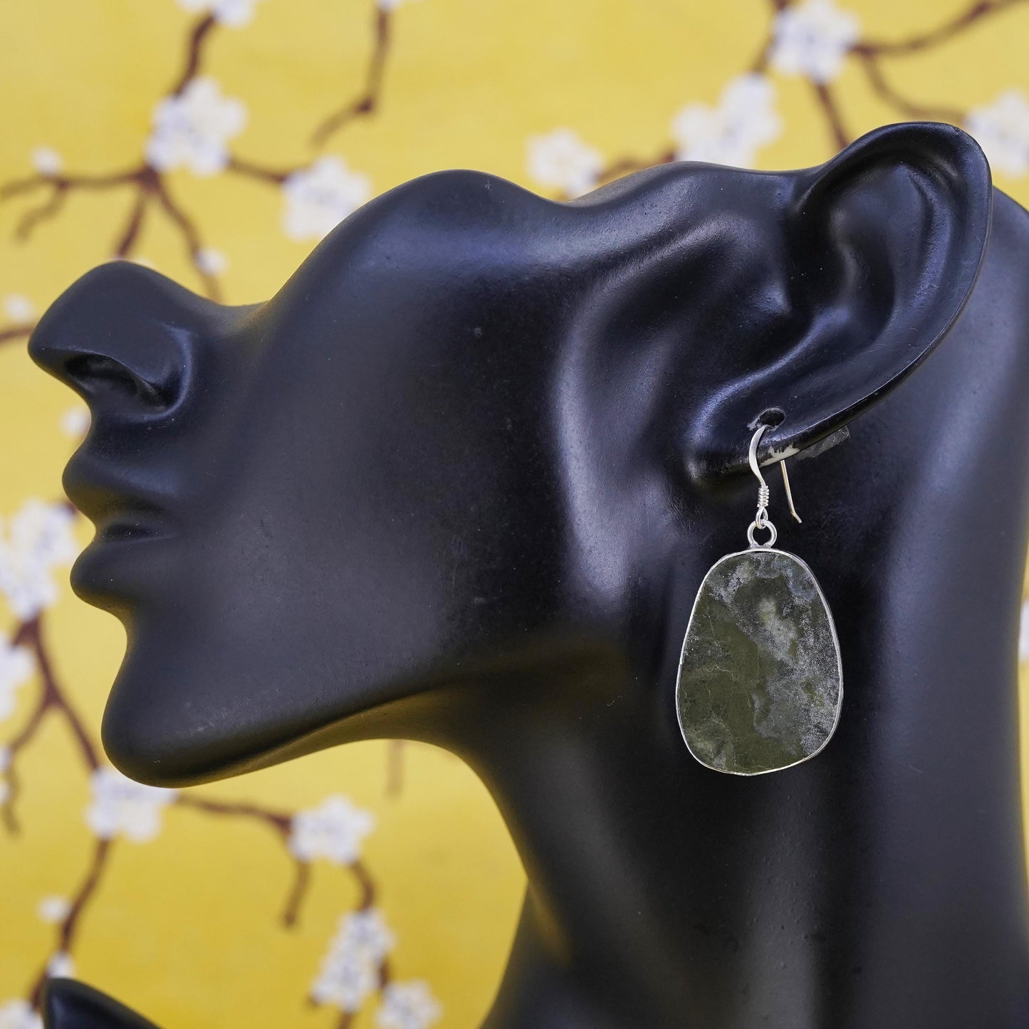 Vintage sterling 925 silver handmade earrings with jadeite nugget