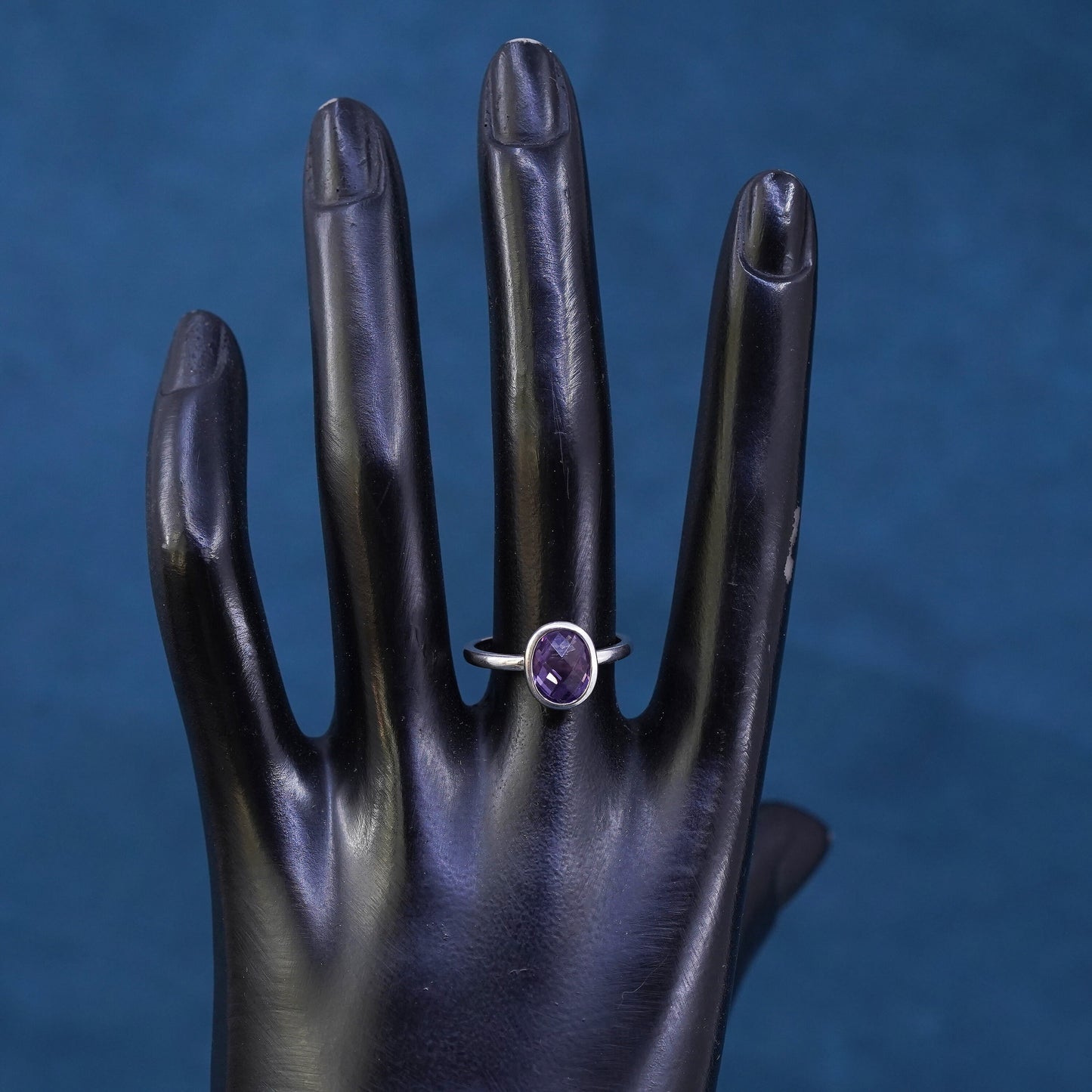 Size 7.25, vintage Helzberg HDS sterling 925 silver handmade ring with amethyst