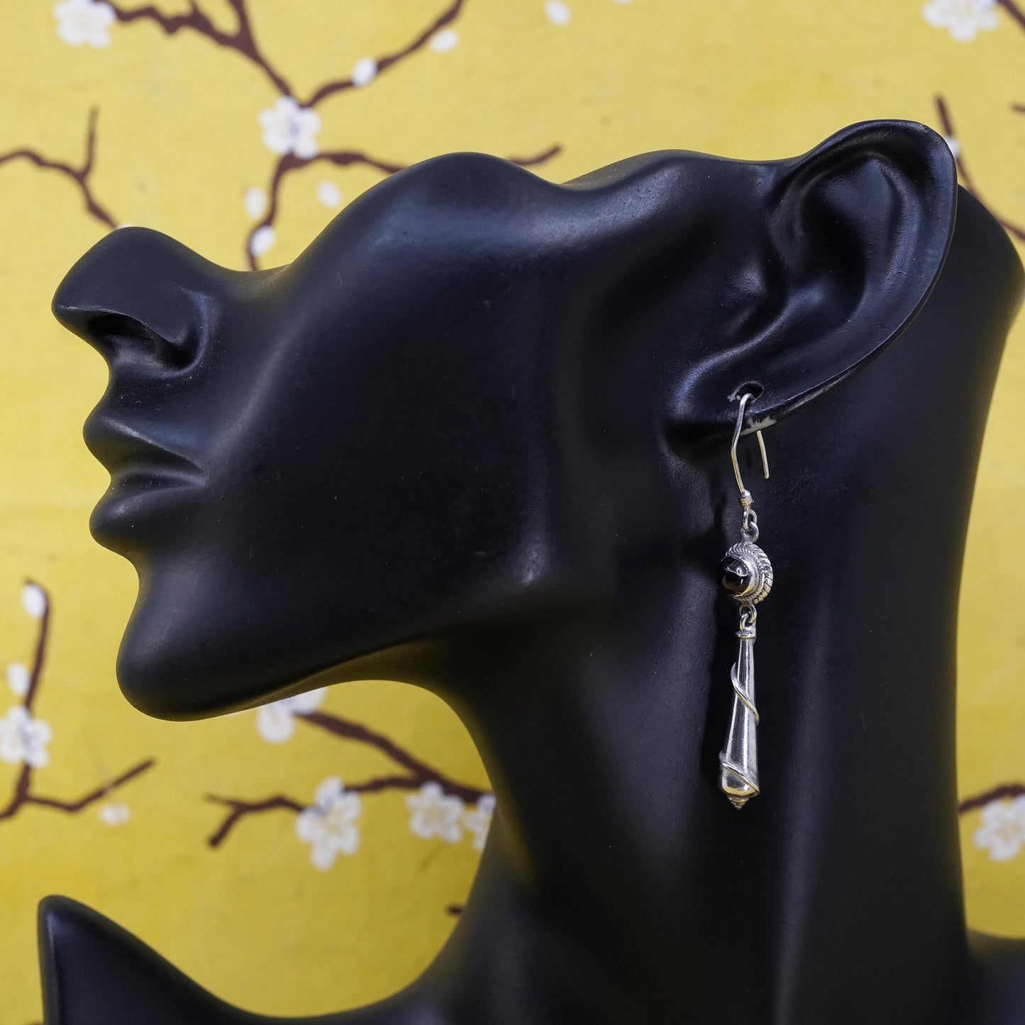 Vintage Sterling silver 925 handmade garnet teardrop earrings