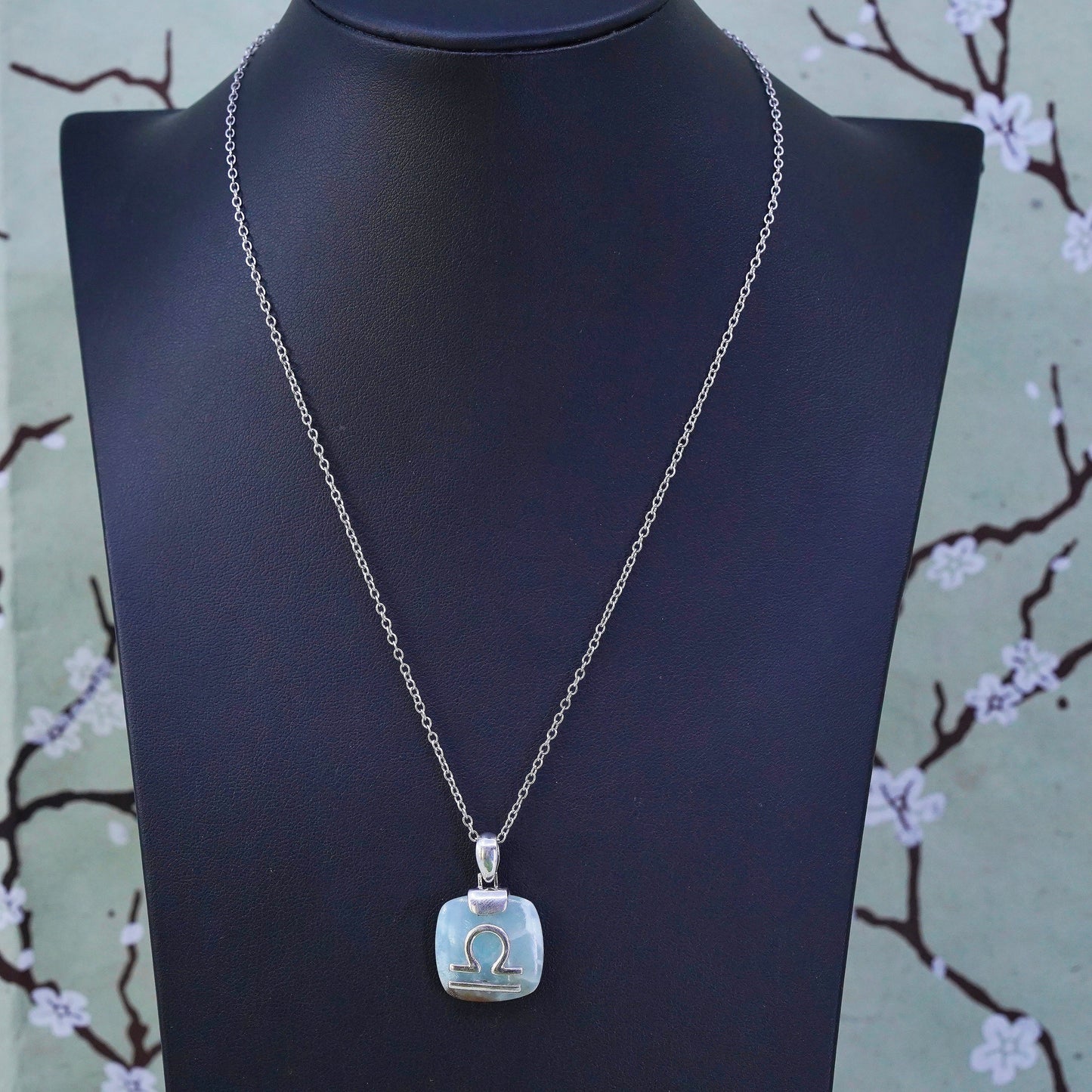 18+2”, Lucas Lameth Luc 925 Sterling Silver necklace with Omega jade pendant