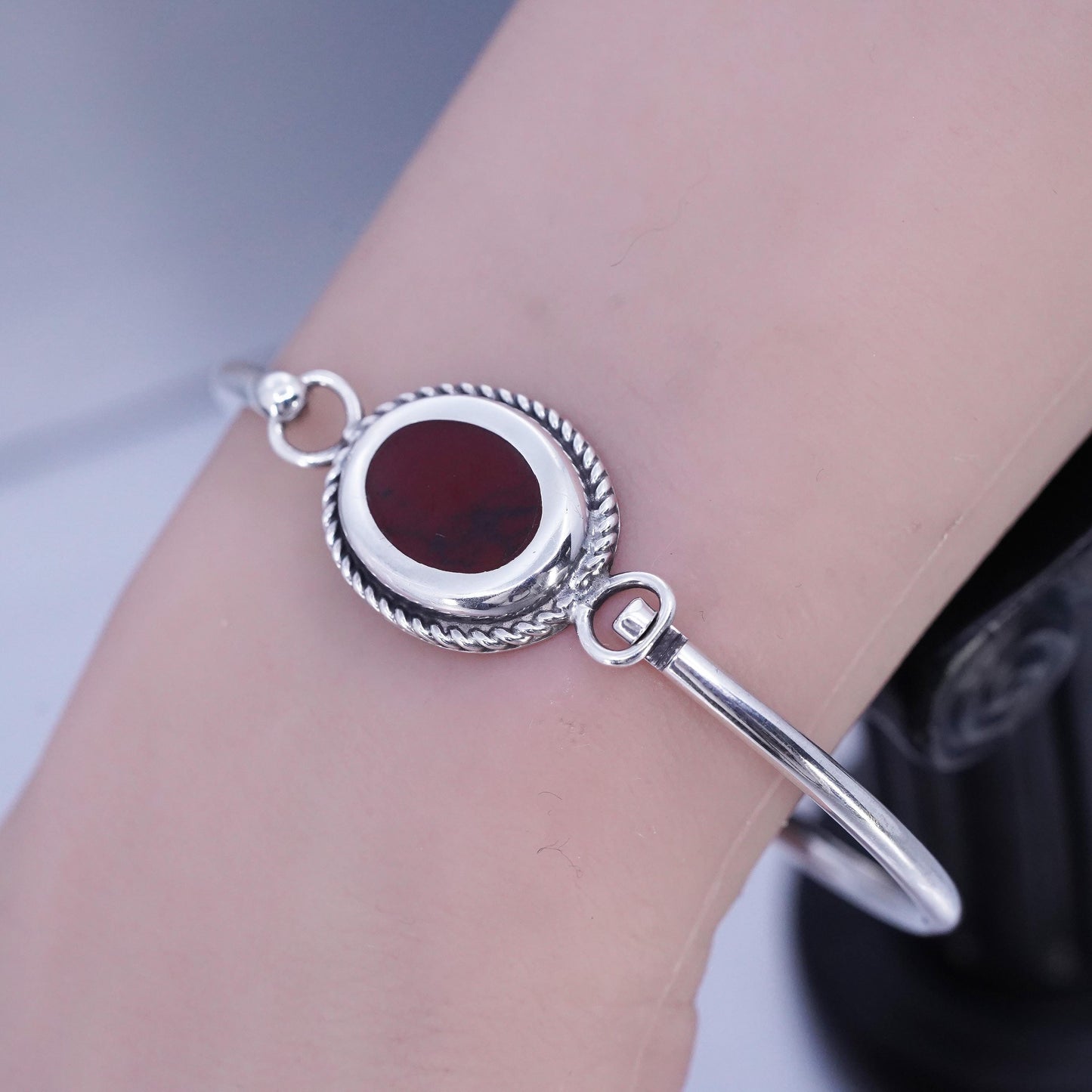 7.25”, Mexican Sterling 925 silver bracelet, hinged bangle with red jasper