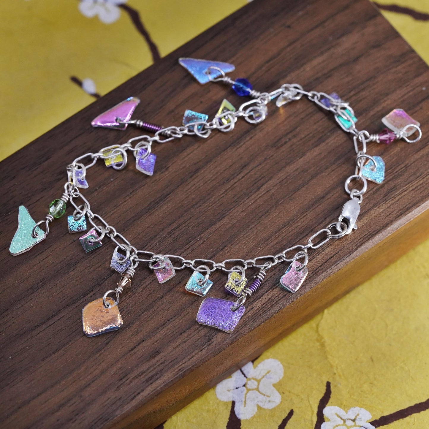 7.25", VTG Sterling silver handmade bracelet 925 oval chain foiled glass charms