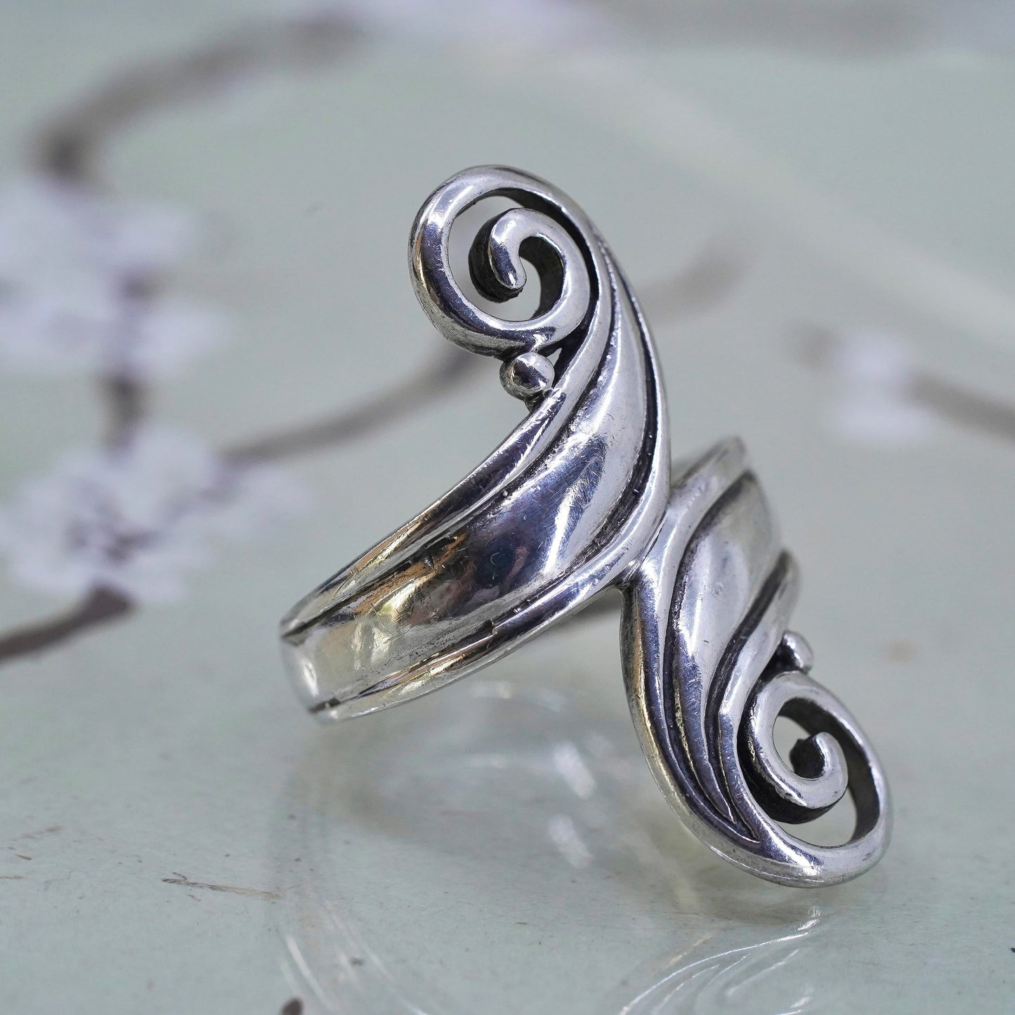 Size 7, vintage sterling silver handmade statement ring, mexico 925 swirly band