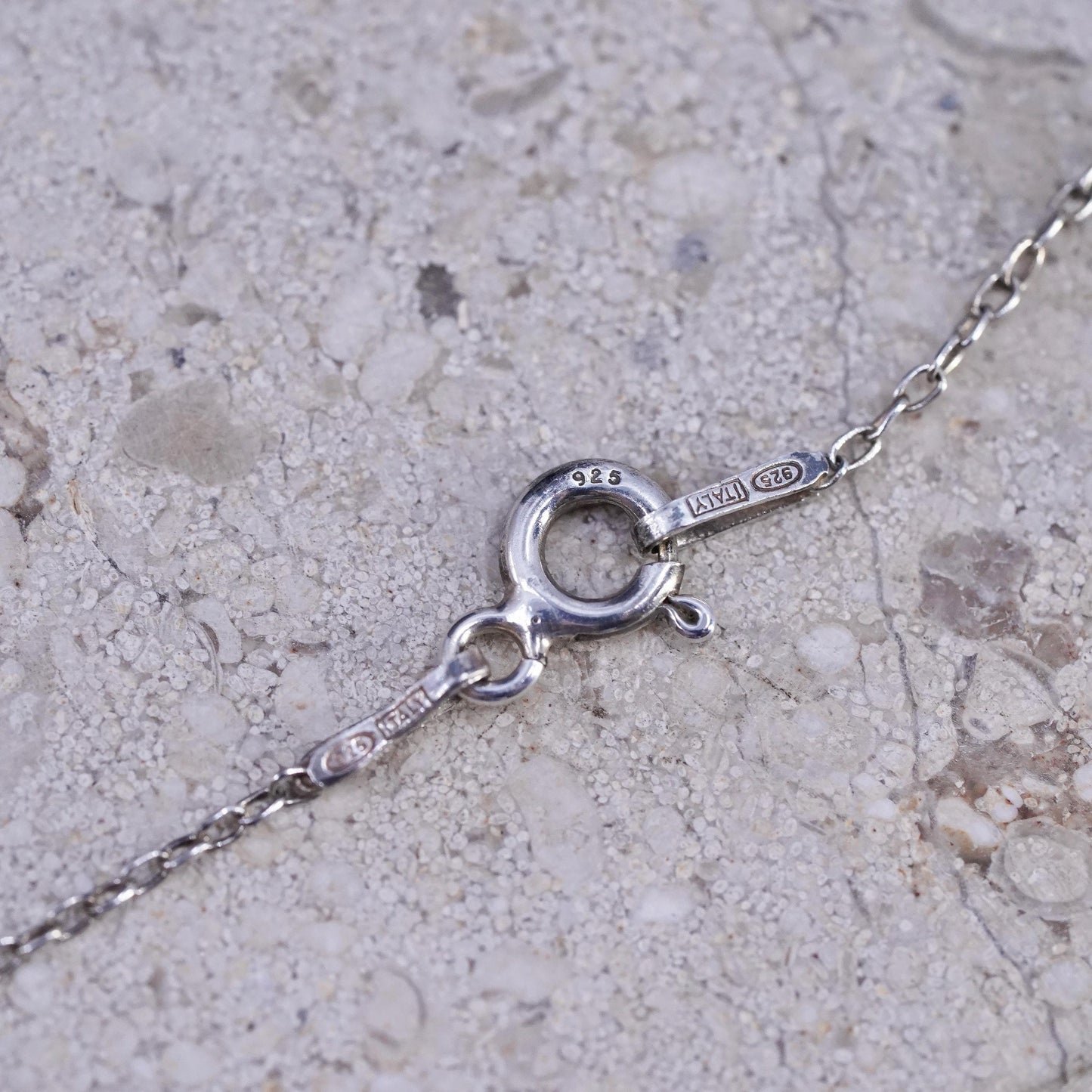 19", vintage Sterling silver necklace, 925 circle chain infinity loop pendant