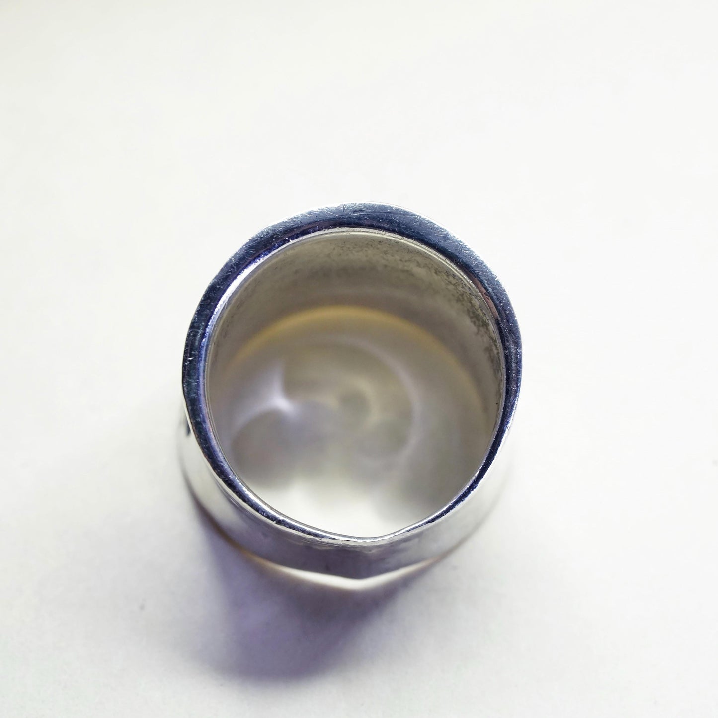 Size 6, Vinatge Sterling silver ring, 925 wide band w/ zebra enamel marcasite