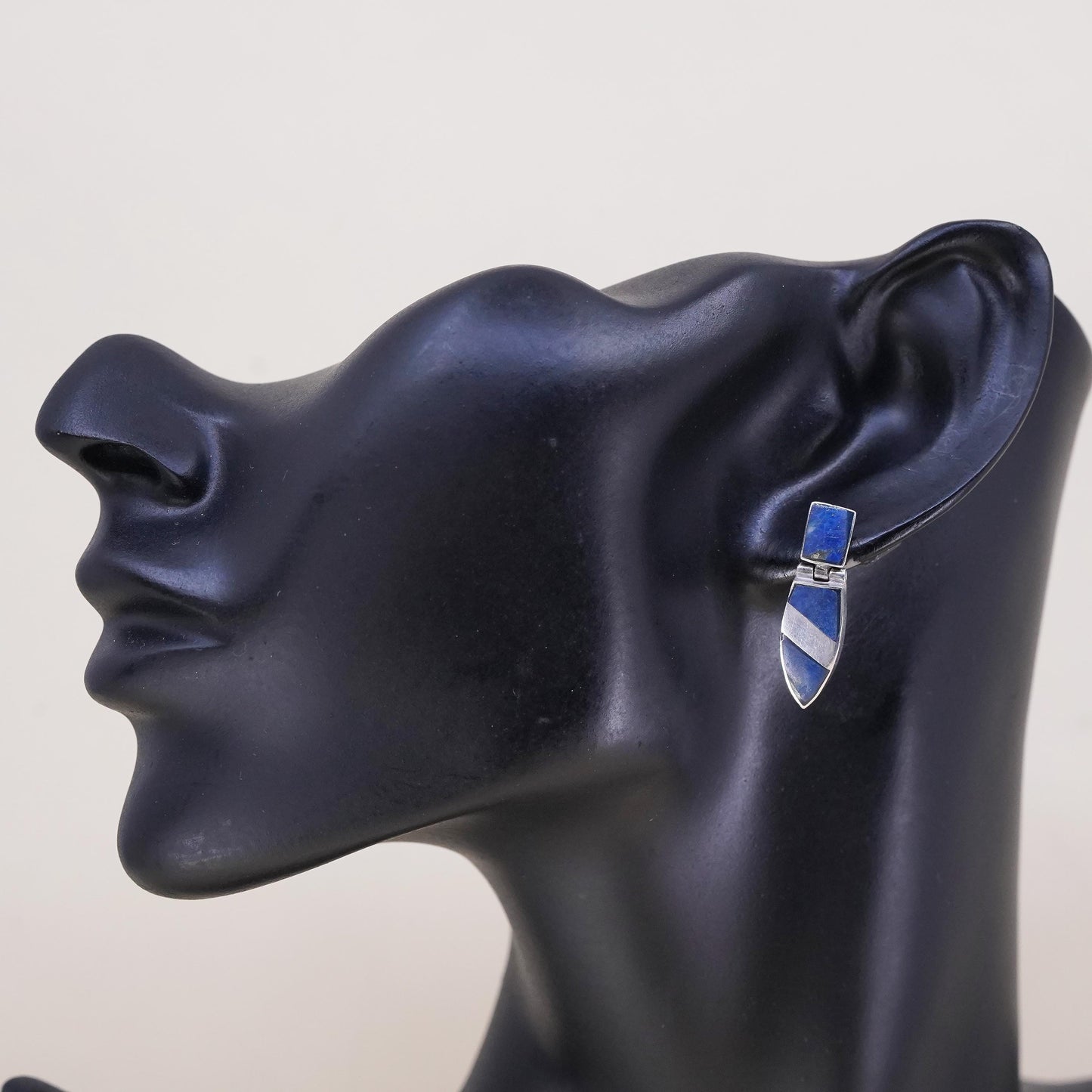 Native American Southwestern sterling silver 950 single earring lapis lazuli