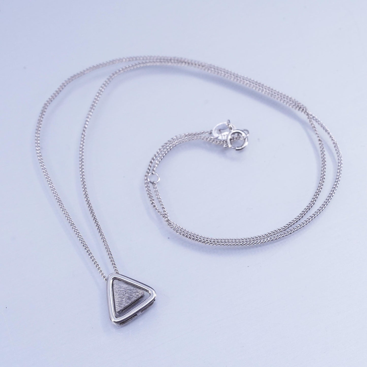 16+1”, vintage Sterling 925 silver curb chain necklace with triangular pendant
