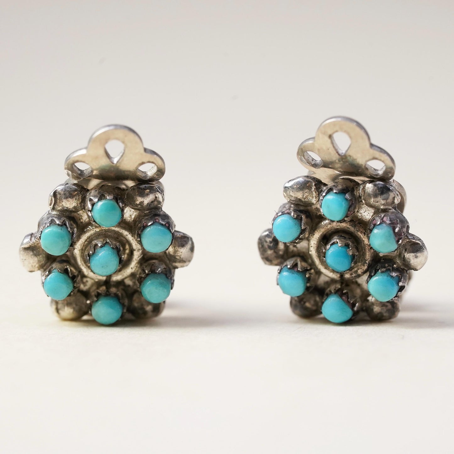 Native American 925 Sterling earrings, 925 flower clip on earrings turquoise