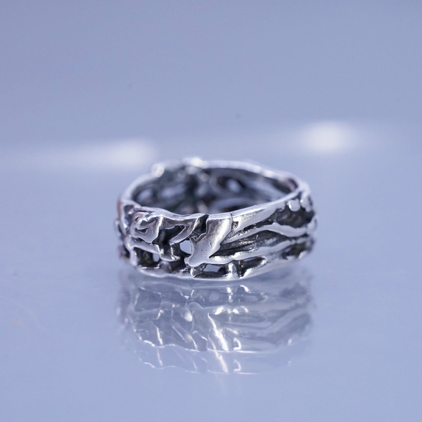 Size 5, southwestern Sterling 925 silver handmade ring, liquid silver band