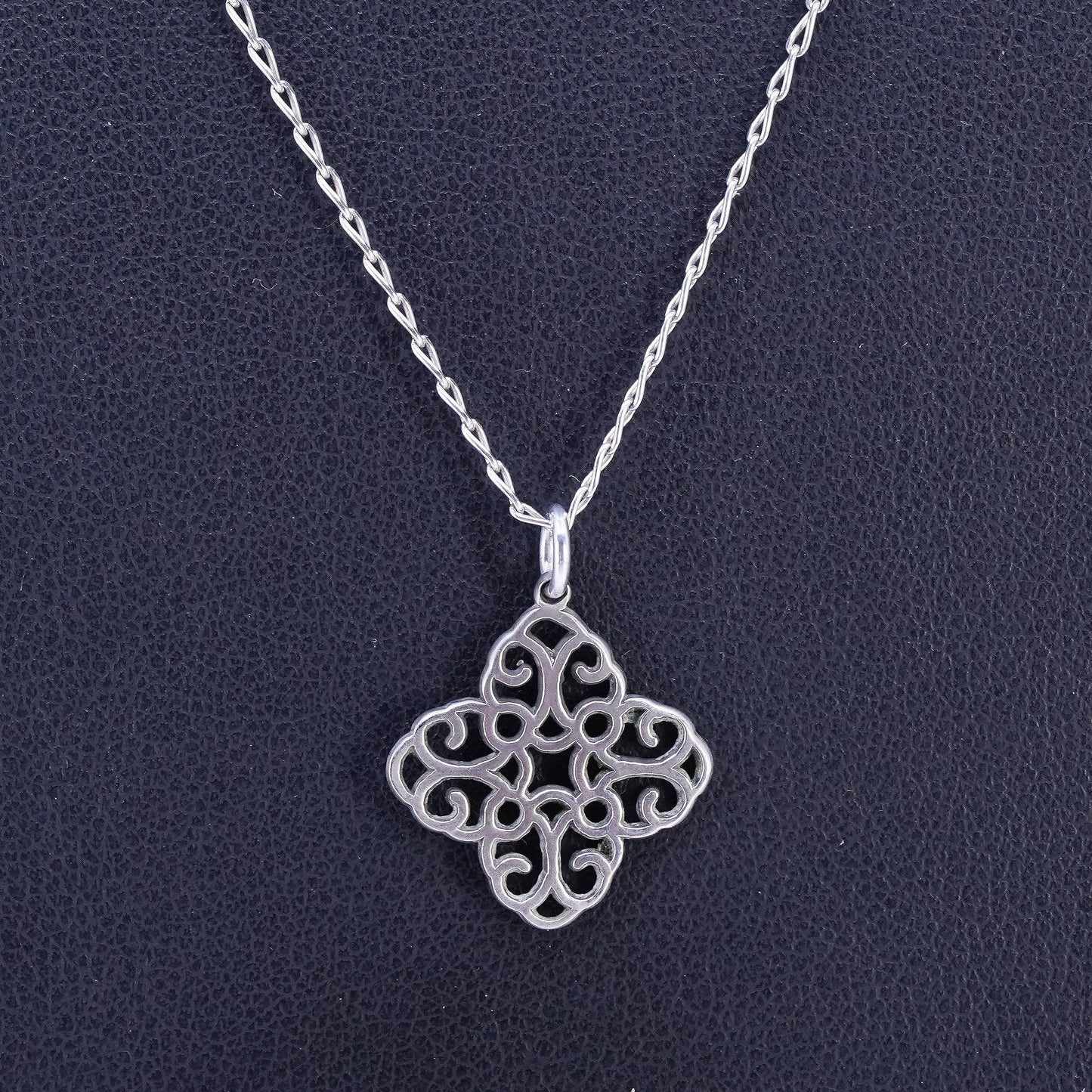 18+2", vintage Jewelry, Sterling 925 silver oval necklace filigree pendant