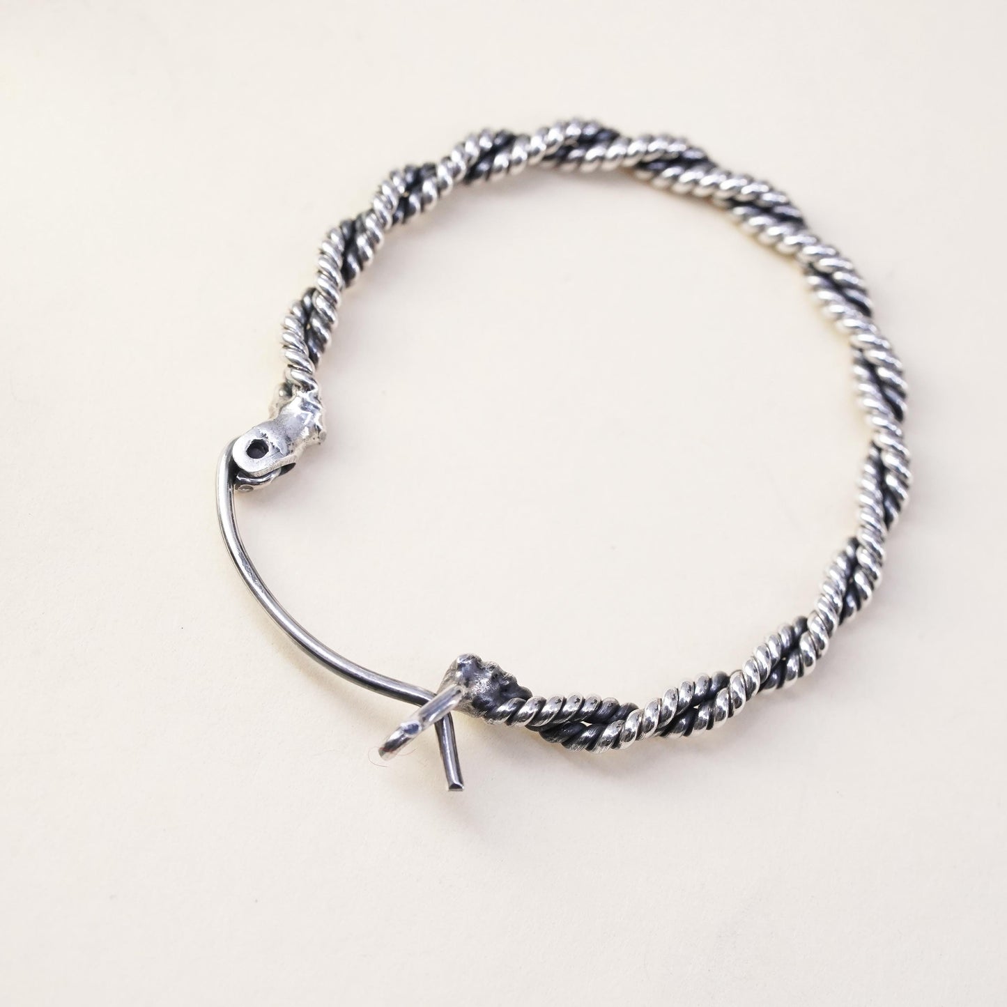 1.25", VTG Italian sterling silver loop single earring, twisted textured hoop
