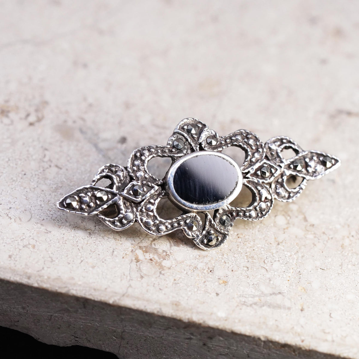 Sterling 925 Silver Onyx Marcasite Brooch Pin Art Deco Ornate Floral Jewelry