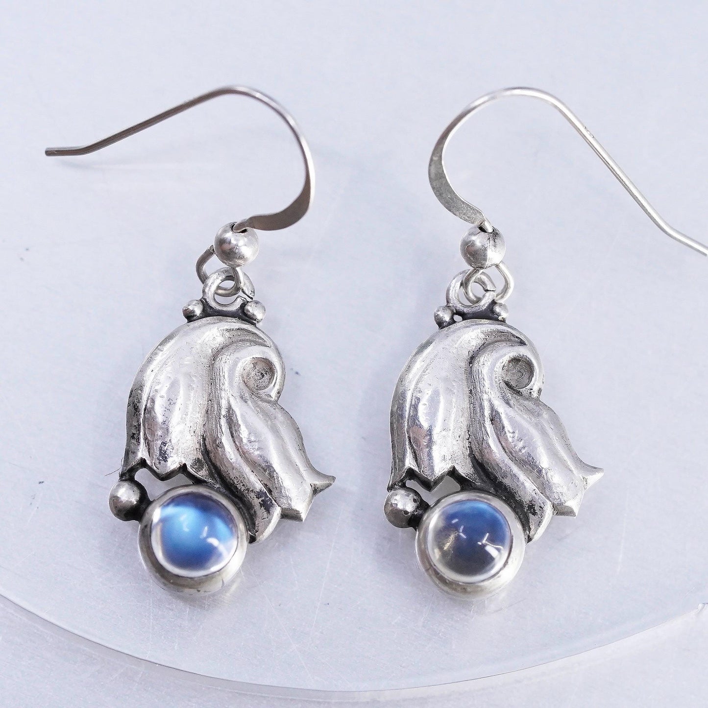 Vintage Sterling 925 silver handmade leaves earrings with moonstone
