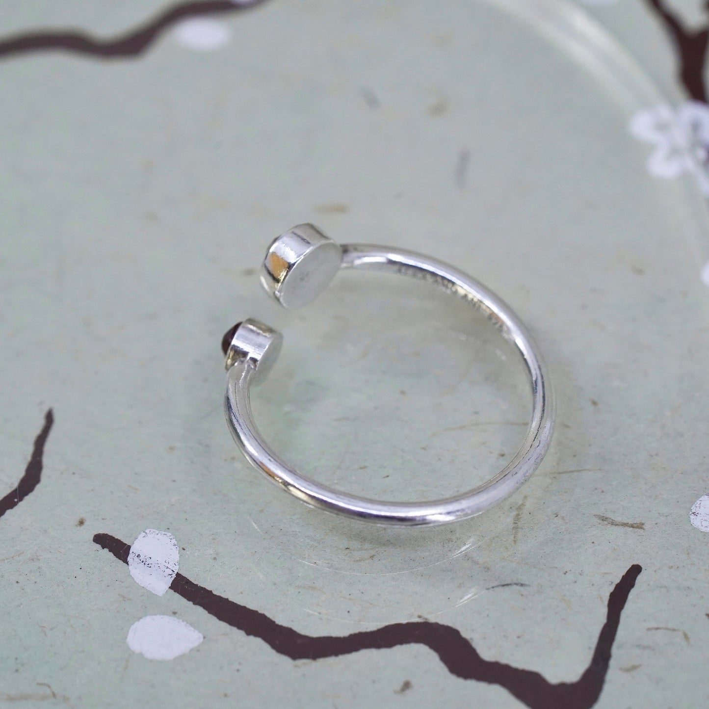 Size 8.5, Vintage Alex and Ani sterling silver ring, 925 wrap band red crystal