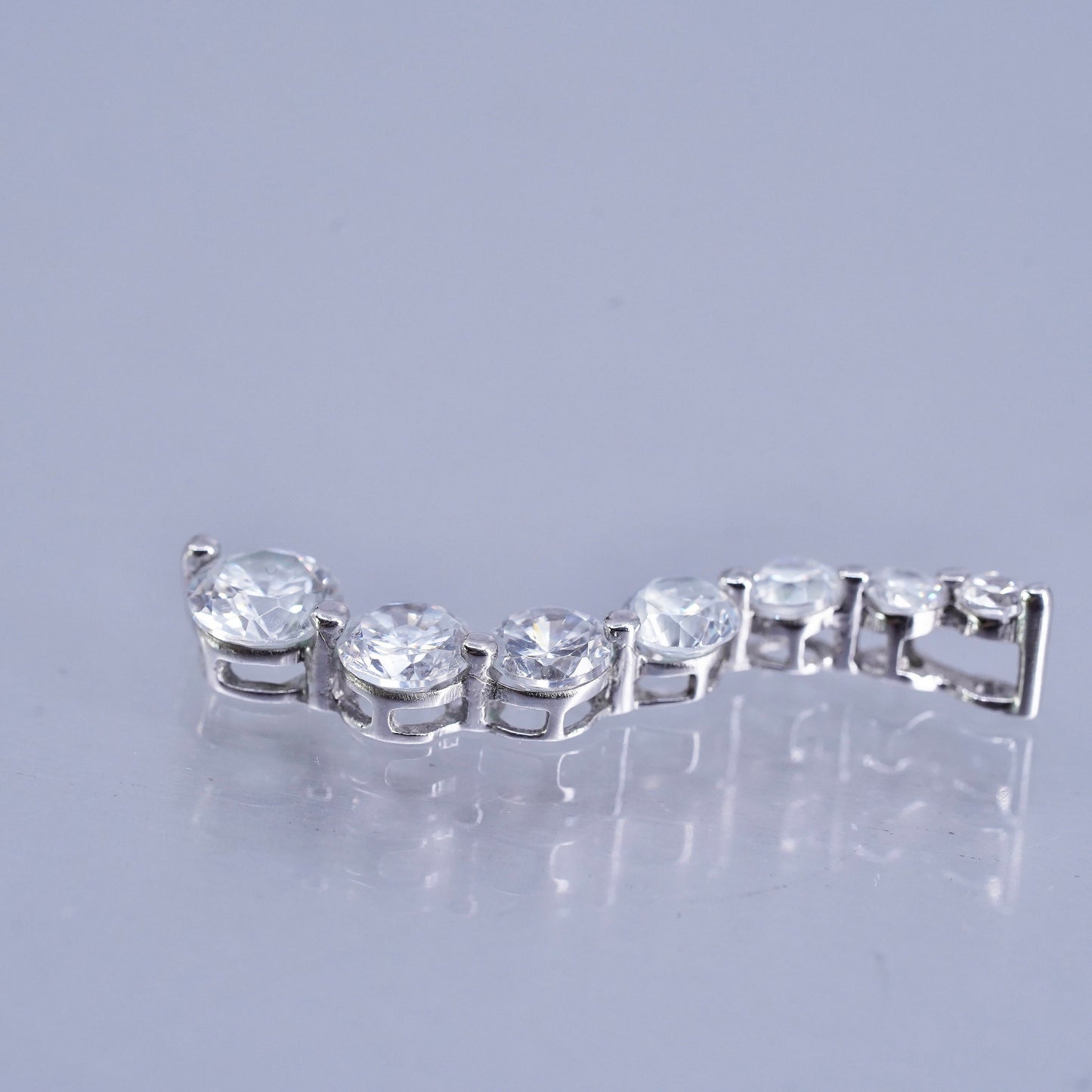 Vintage sterling 925 silver wavy pendant with cluster Cz