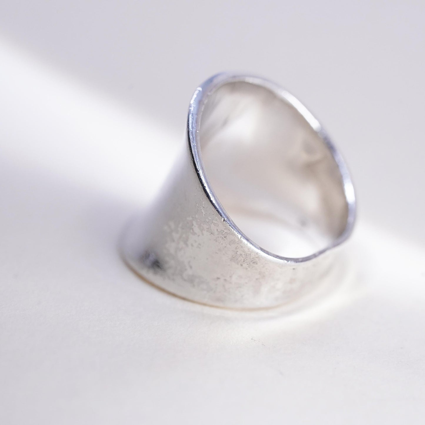 Size 7.5, VTG sterling silver handmade ribbed ring, High polish 925 wide band