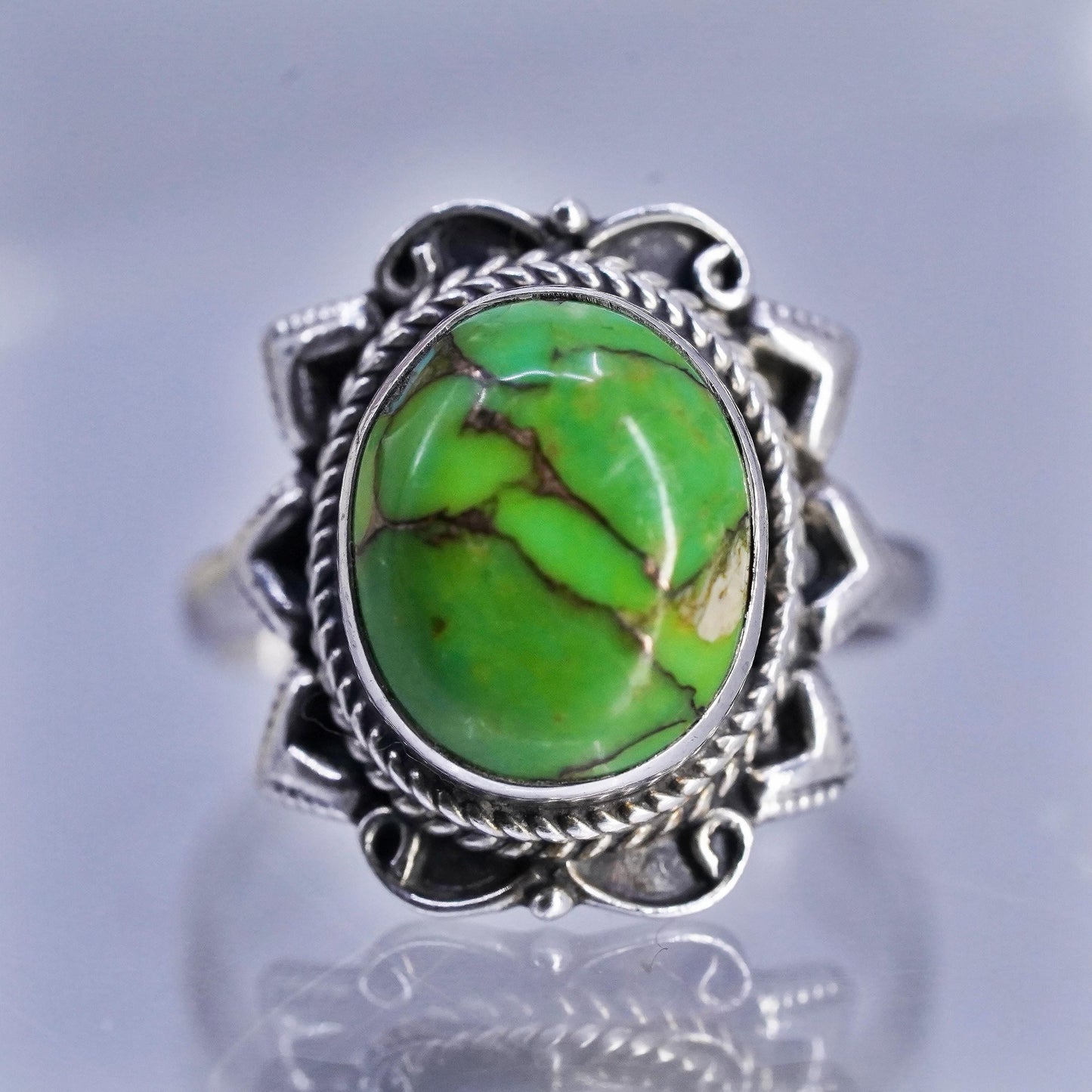 Size 7, Native American navajo Sterling 925 silver handmade ring with turquoise