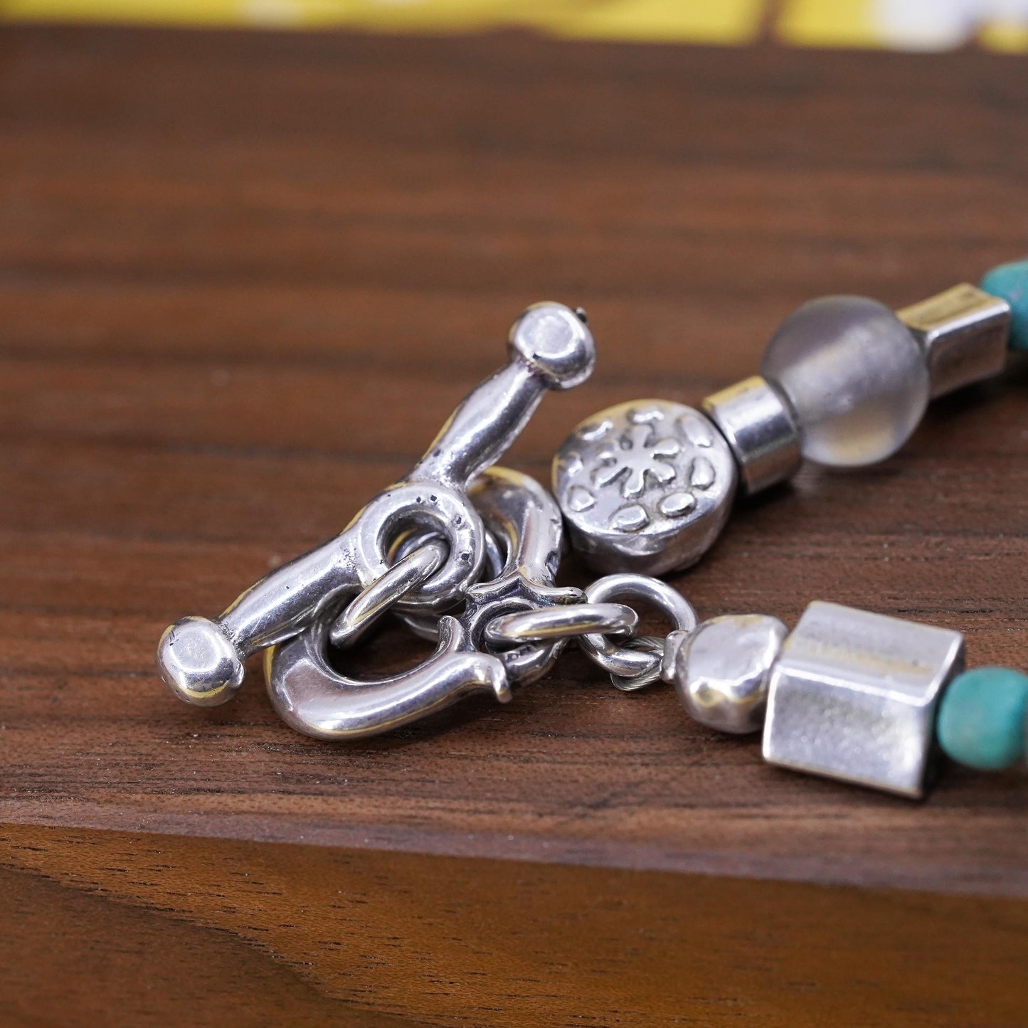7.25” DANON Native American silver tone bracelet, turquoise beads bracelet