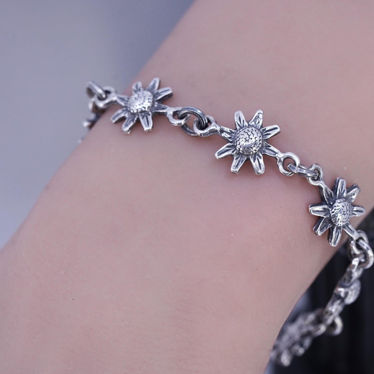 6.5", Vintage Mexican Sterling 925 silver handmade bracelet, sunflower chain